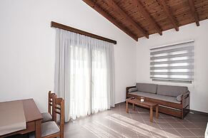 Terra Hélios Suites & Studios