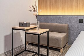 Apartment Hotel 11 Shinimamiya 3