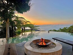 ALTA VISTA BALI MOUNTAIN VILLAS