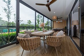 2BR Beachside 200 m to BangTao beach