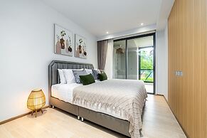 2BR Beachside 200 m to BangTao beach