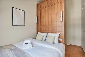 Lou Suites