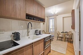 Lou Suites