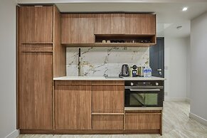 Lou Suites