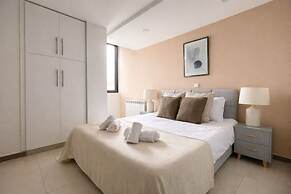 Spacieux Appartement a Dely Brahim
