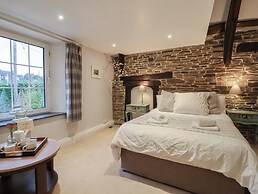 The Old Manor House