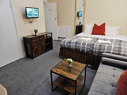 Studio 24-Free Private Parking