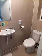 Studio 24-Free Private Parking