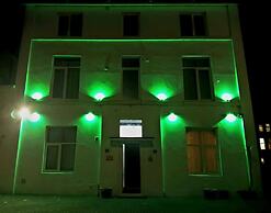 Studio 24-Free Private Parking