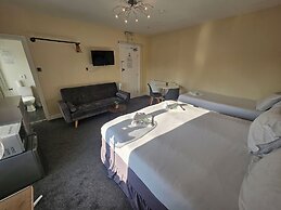 Studio 31-Free Private Parking