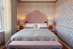 Henrik's Hotel