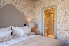 Henrik's Hotel