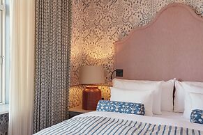 Henrik's Hotel