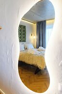 NISHANI BOUTIQUE MOTEL
