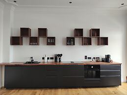 Lavish Collections