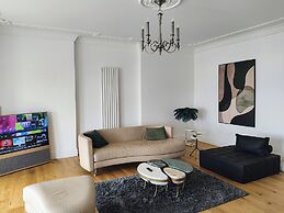 Lavish Collections