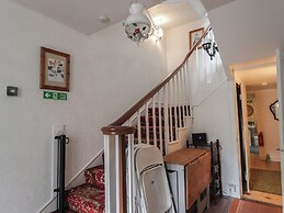 Ivy House