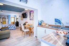 The Studio At Raymond House - Penally - Tenby
