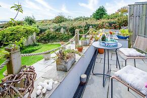 The Studio At Raymond House - Penally - Tenby