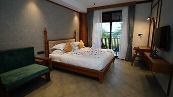 Manjoora Saddles Resorts & Spa