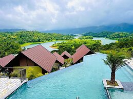 Manjoora Saddles Resorts & Spa