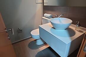 Oceana Suites Sunset Valley