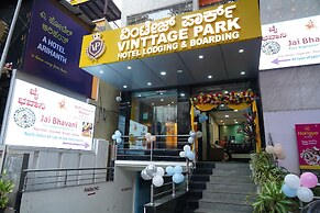 HOTEL VINTTAGE PARK