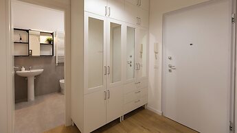 Rental in Rome Annietta Apartment