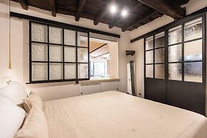 Rental in Rome Pantheon by Agrippa Suite Apartment