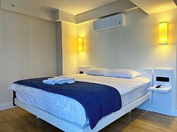 Holiday in orbi city