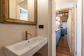 Rental in Rome Coronari Apartment