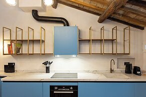 Rental in Rome Coronari Apartment