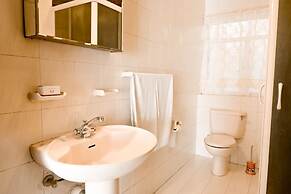 7 MEDITERRANEA VILLA