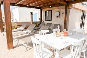 7 MEDITERRANEA VILLA