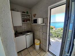Duga House