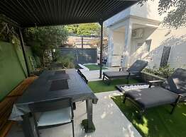 Duga House