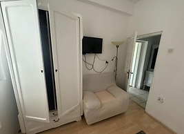 Duga House