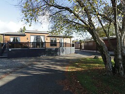 7 Lake View