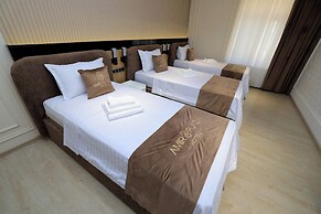 Amir Plaza Premium