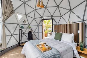 Umbral | Sky Domes in Roma Norte