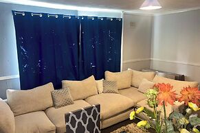 Cozy Cottage Retreat in Tipton