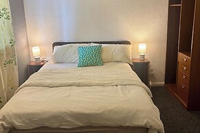 Cozy Cottage Retreat in Tipton