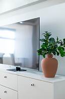 2bed Central Apartment in Cape Town Atlantic Point