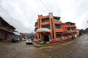 LOS GIRASOLES HOTEL