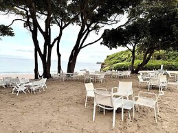 Bolongo 1BR Your Exclusive Oceanfront Escape
