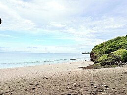 Bolongo 2BR Your Exclusive Oceanfront Escape