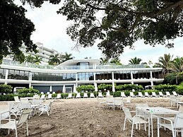 Bolongo 2BR Your Exclusive Oceanfront Escape