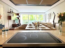 Bolongo 3BR Your Exclusive Oceanfront Escape