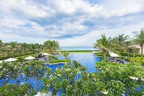 OCEAN BREEZE VILLA CAM RANH