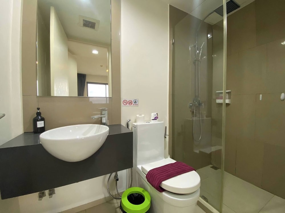 2 Bed Room High Floor Sea View Unit